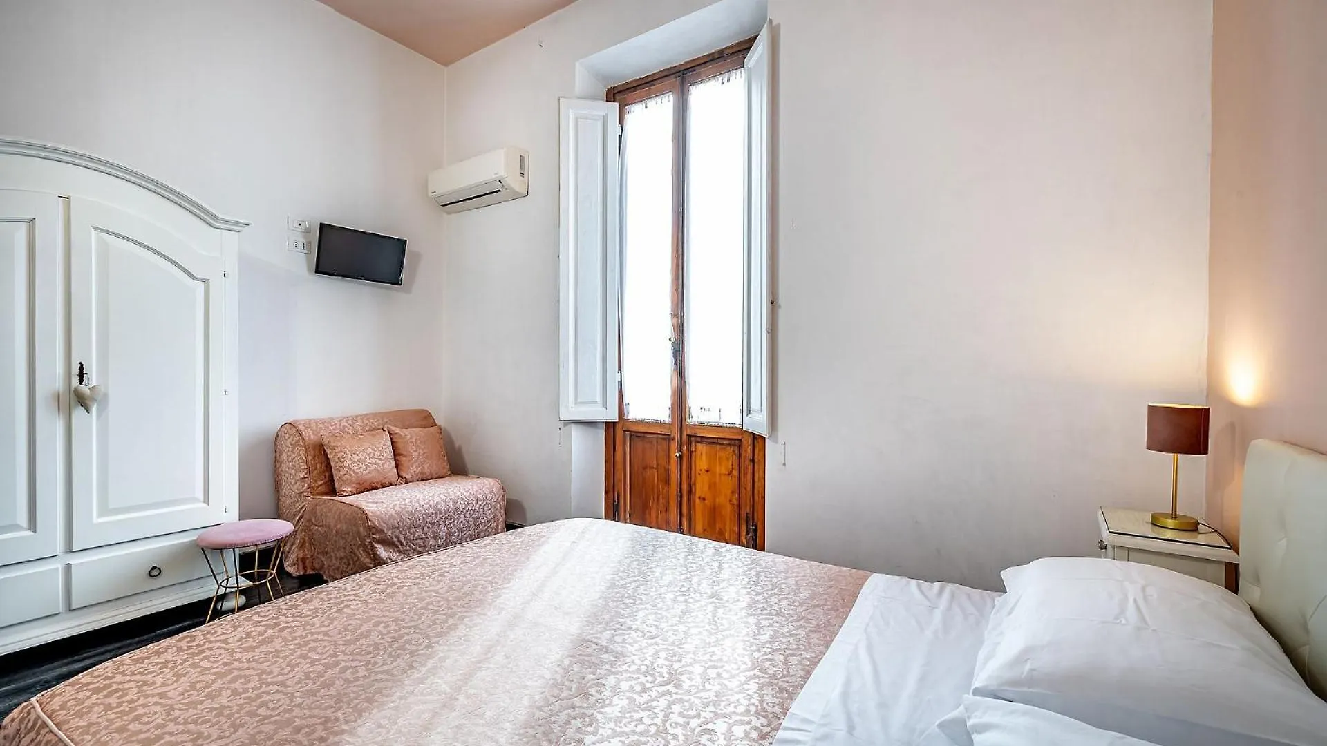 Il Viaggiator Leggero Bed & Breakfast Florence Italy