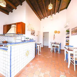 https://agrodolce-bb.sicilyhotelsitaly.net
